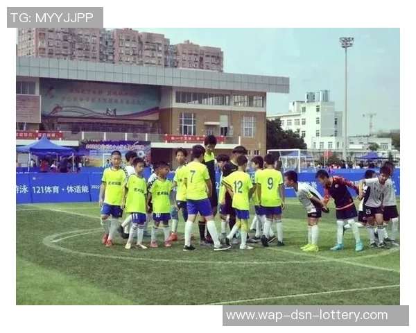 中学生足球：培养团队精神与身体素质的全面发展之路